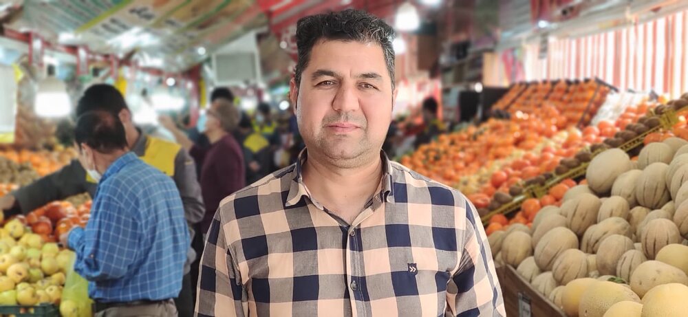 بهره‌بردار امانتدار بازار مشهد ۱۰ کیف پول گمشده را تحویل صاحبانش داد