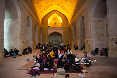 دعای ابوحمزه ثمالی در مسجد جامع