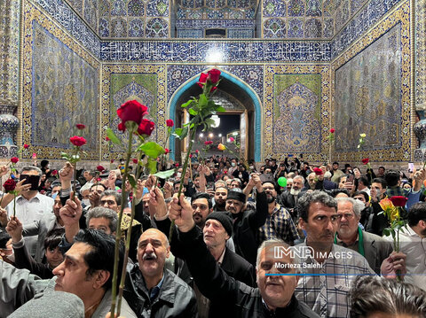 Iranians mark birth anniversary of Imam Reza