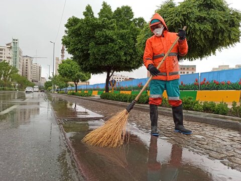 نظافت نواحی چهارگانه شهرکرد در روزهای پایانی سال