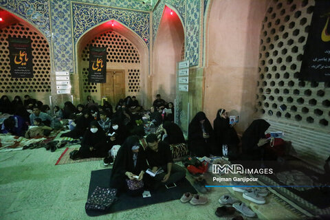 مراسم شب قدر در مسجد جامع اصفهان