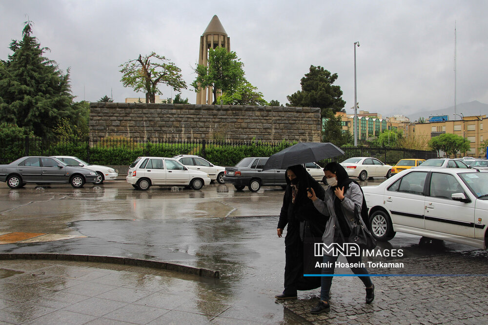 آغاز بارش‌های سیل‌آسا از عصر امروز در فارس/بارندگی پنجشنبه در شیراز به اوج می‌رسد