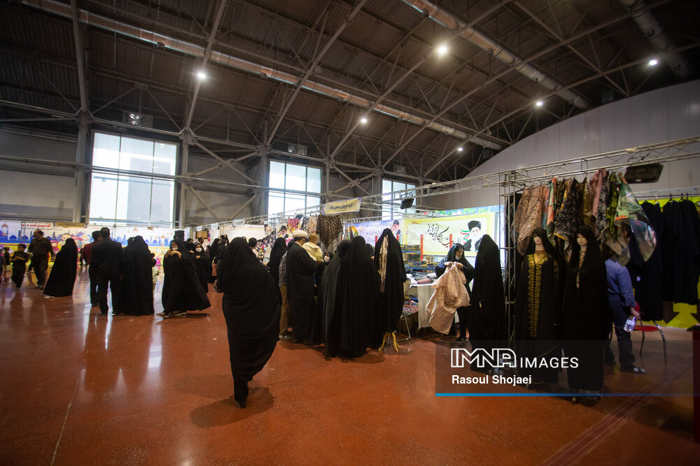 نمایشگاه قرآن و عترت محلی برای استعدادیابی است