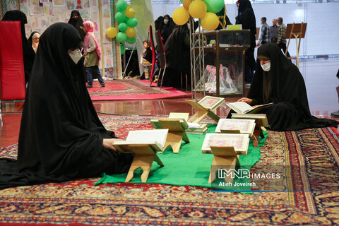 سومین روز نمایشگاه قرآن و عترت اصفهان