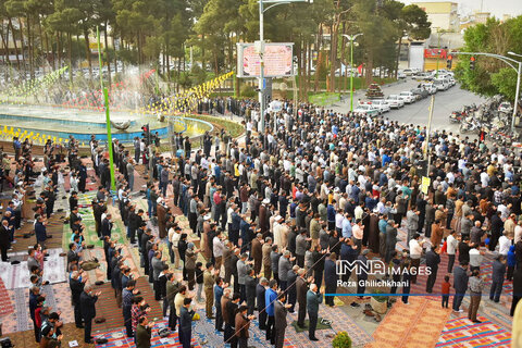 نماز عید فطر در نجف آباد 