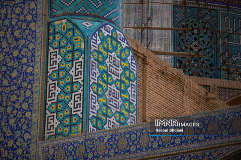 اصفهان؛ فخر هنر کاشیکاری ایران