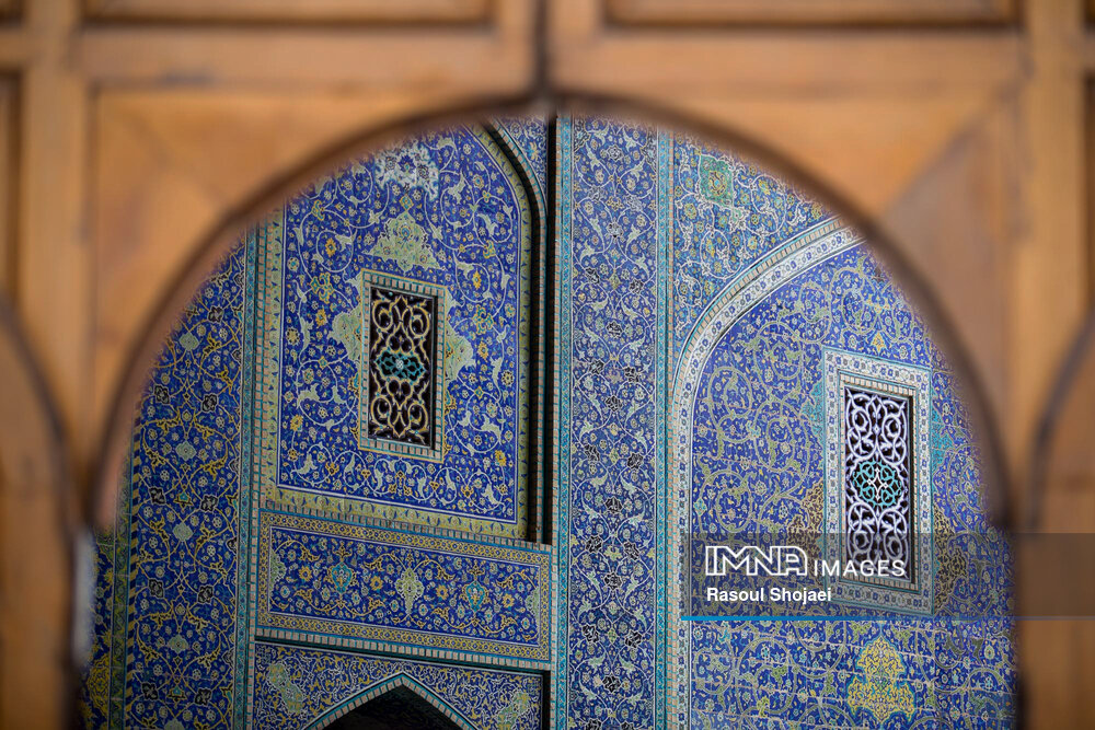 اصفهان؛ فخر هنر کاشی کاری ایران