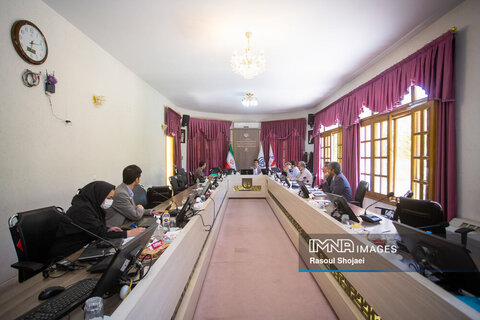 اولین جلسه شورای راهبری بازنگری برنامه راهبردی اصفهان 1405