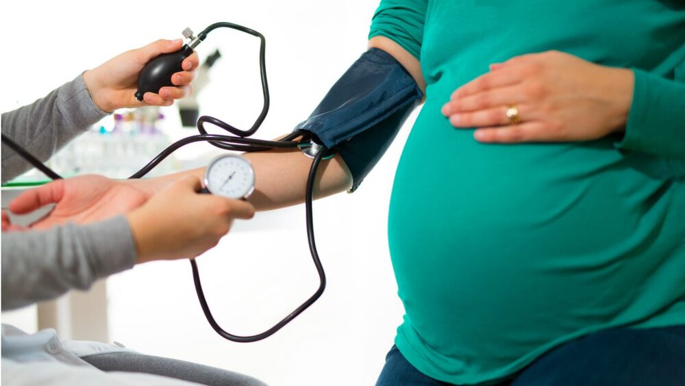 فشار خون بارداری خطر ابتلا به مشکلات قلبی را افزایش می‌دهد
