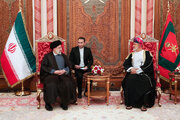 ۱۲ سند همکاری بین ایران و عمان امضا شد