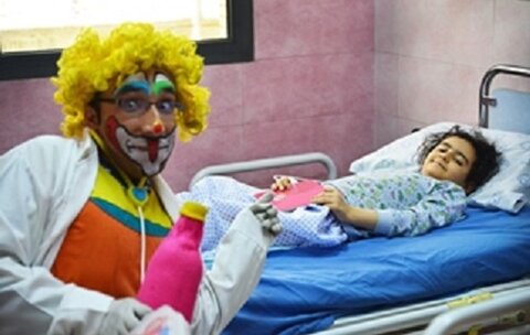 «تئاتر درمانی» برای کودکان بیمارستان امام حسین(ع) اصفهان