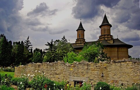 بهترین جاذبه‌های گردشگری در خواهرخوانده رومانیایی اصفهان