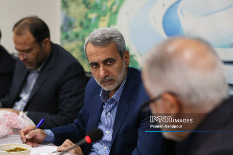 عباس مقتدایی نماینده اصفهان در مجلس