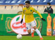 به رنگ تیم‌ها اهمیت نمی‌دهم/در حال مذاکره با چند باشگاه هستم