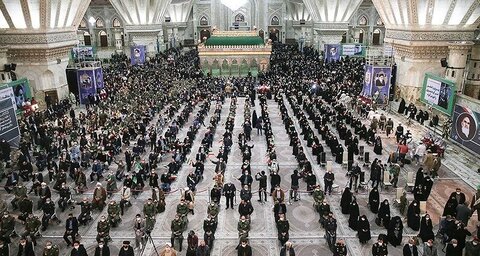 آغاز مراسم دهه مبارک فجر در حرم بنیان‌گذار انقلاب اسلامی