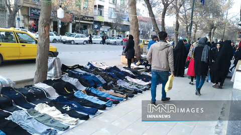 دست‌فروشان خیابان حافظ جمع‌آوری می‌شوند