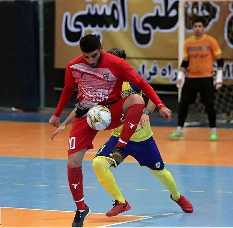 فوتسال بچه سر راهی است/لغو بازی های آسیایی به بازیکنان و باشگاهها آسیب می رساند