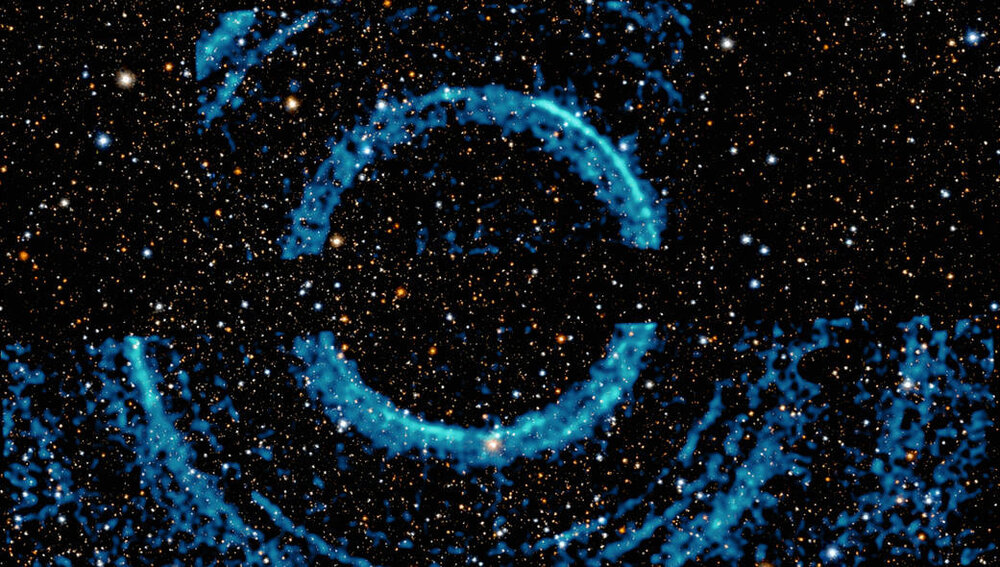 شکار نمایی دیدنی از حلقه‌های غول‌پیکر سیاه‌چاله‌ای