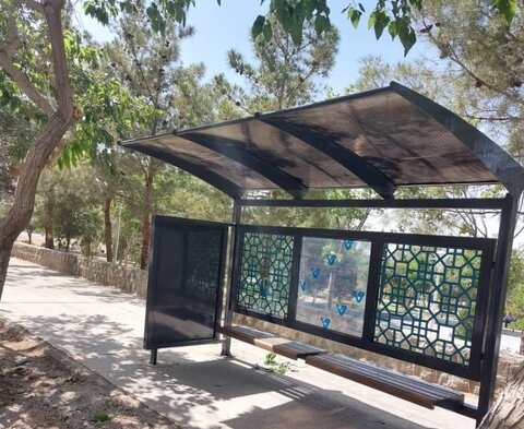 زیباسازی ایستگاه‌های اتوبوس سطح شهر قزوین 