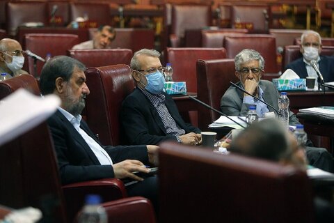 درگیری لفظی جلیلی و لاریجانی در جلسه مجمع تشخیص مصلحت نظام تکذیب شد