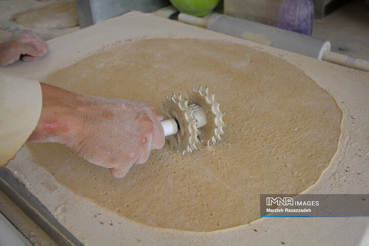 Isfahan's Komshecheh home of traditional breads