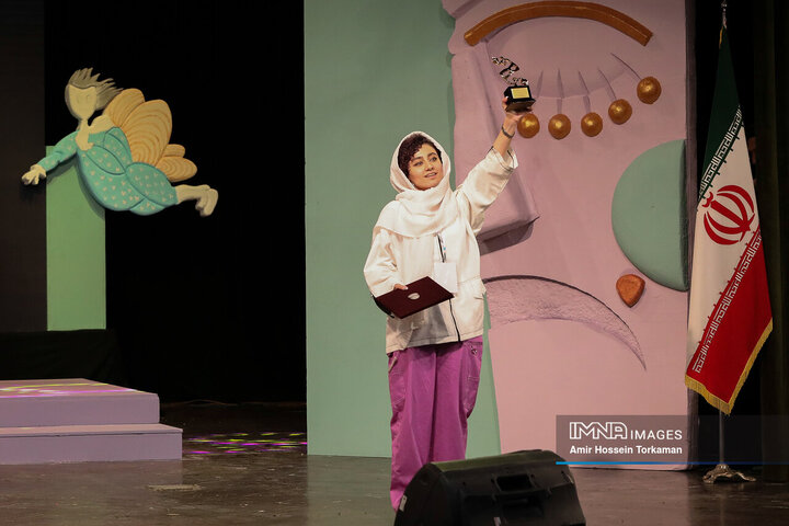 اختتامیه بیست و هفتمین جشنواره بین المللی تئاتر کودک و نوجوان