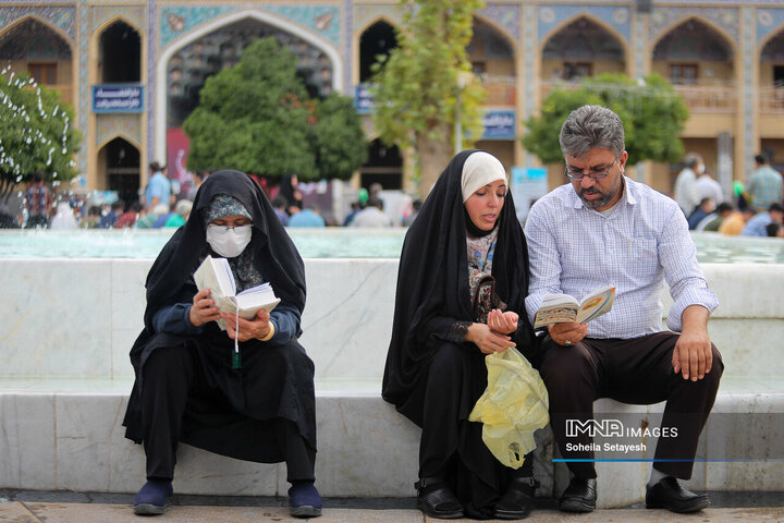 دعای عرفه در شیراز و همدان