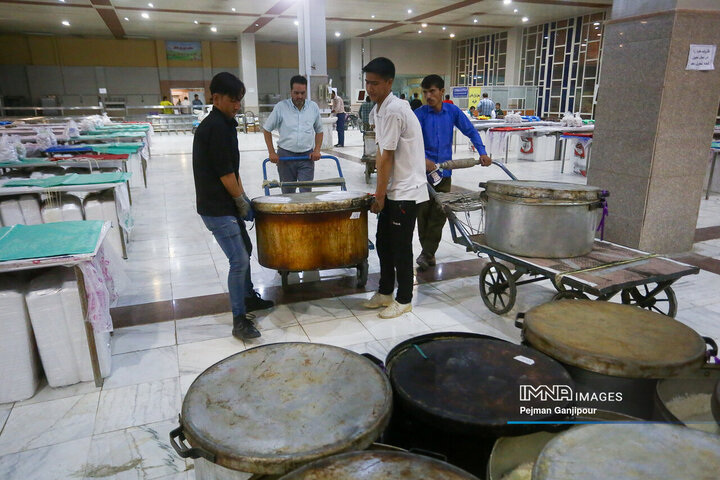 اطعام بزرگ عید غدیر در اصفهان