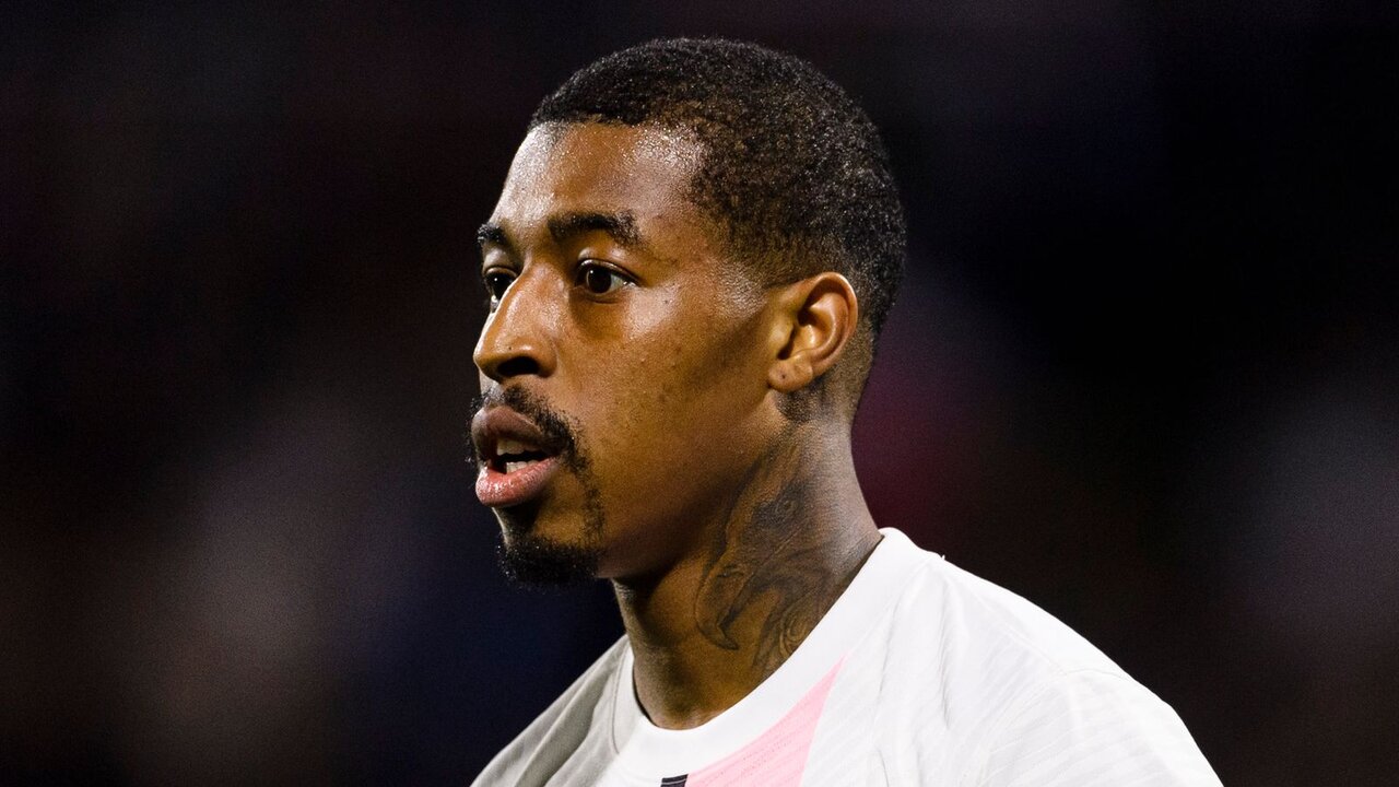 منچستریونایتد جایگزین دییونگ را مشخص کرد!