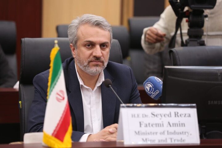 رایزن اقتصادی ایران در بلاروس مستقر می‌شود/ همکاری دو کشور برای تولید ماشین‌آلات معدنی