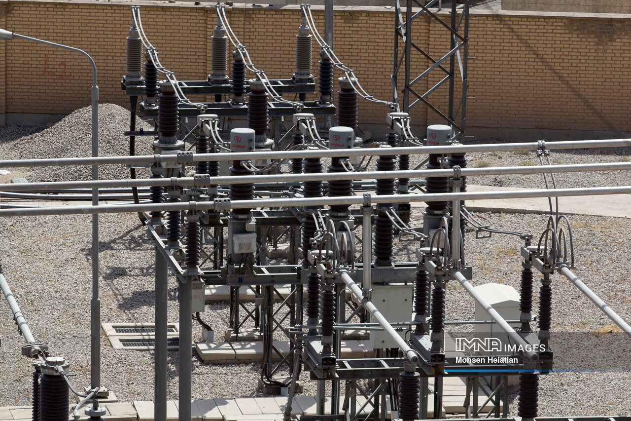 کارایی نیروگاه‌های خودتامین در صنعت/وزارت نیرو بازیگر اصلی ساماندهی وضعیت برق