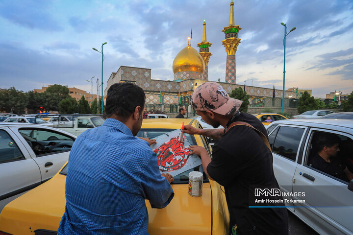 تصاویر| ماشین نویسی محرم در همدان