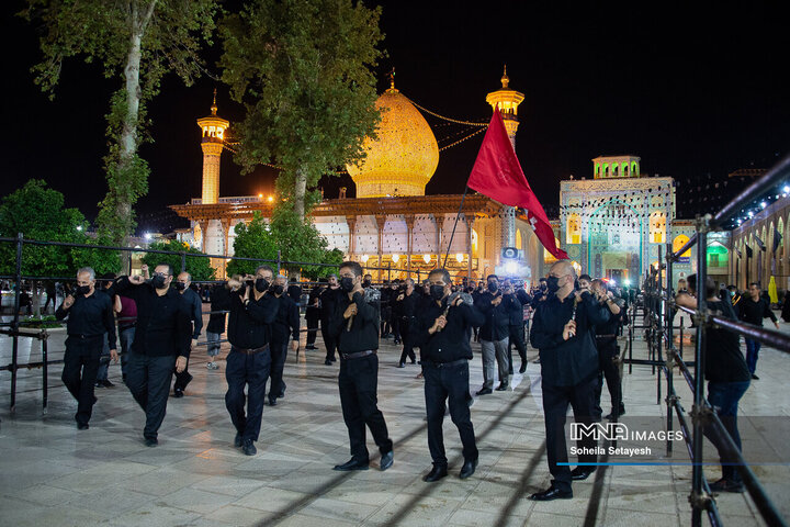 حضور پرشور ۳۲ هیئت مذهبی در شاه‌چراغ شیراز