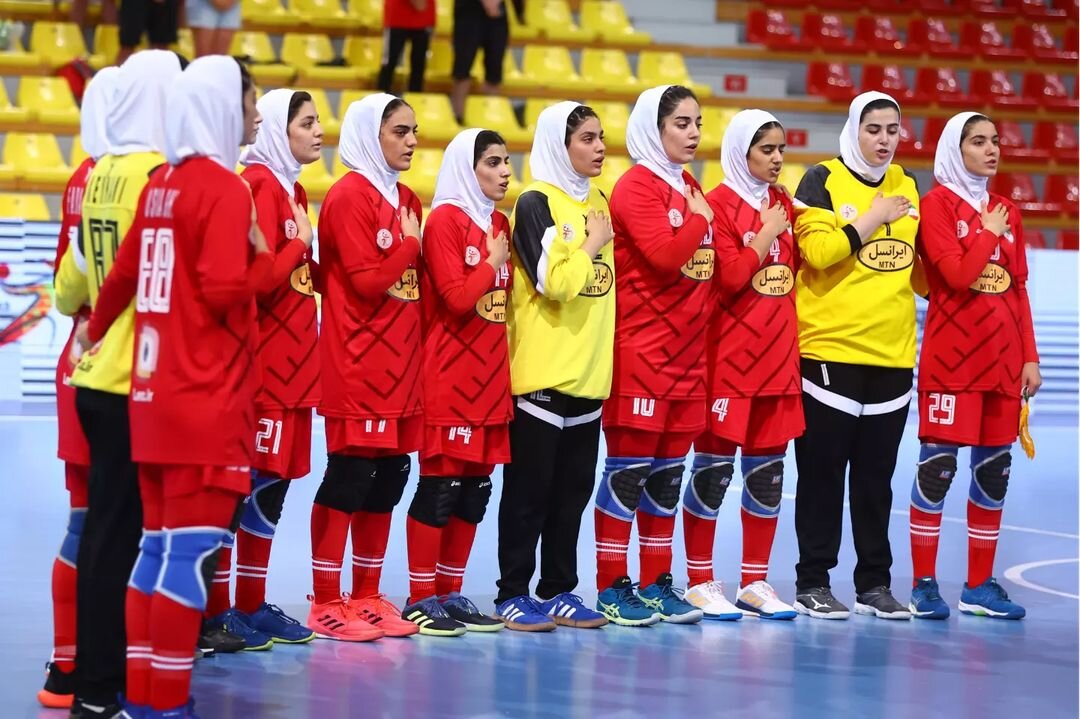 ایران ۱۷ - ایسلند ۲۸/ بدشانسی دختران نوجوان در نخستین بازی مرحله‌ حذفی