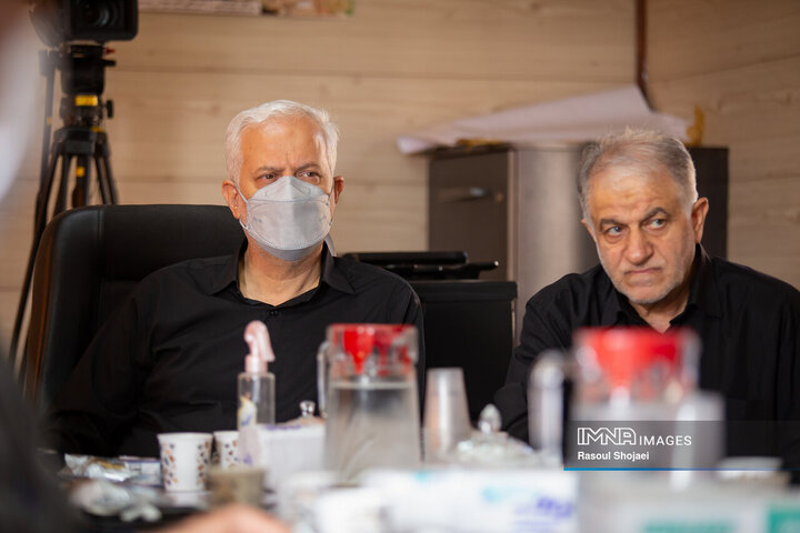 جلسه بررسی پروژه‌های شاخص عمرانی شهرداری اصفهان