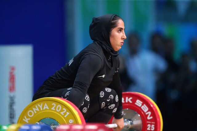 یک طلا و ۲ برنز الهام حسینی در وزنه‌برداری بازی‌های کشورهای اسلامی