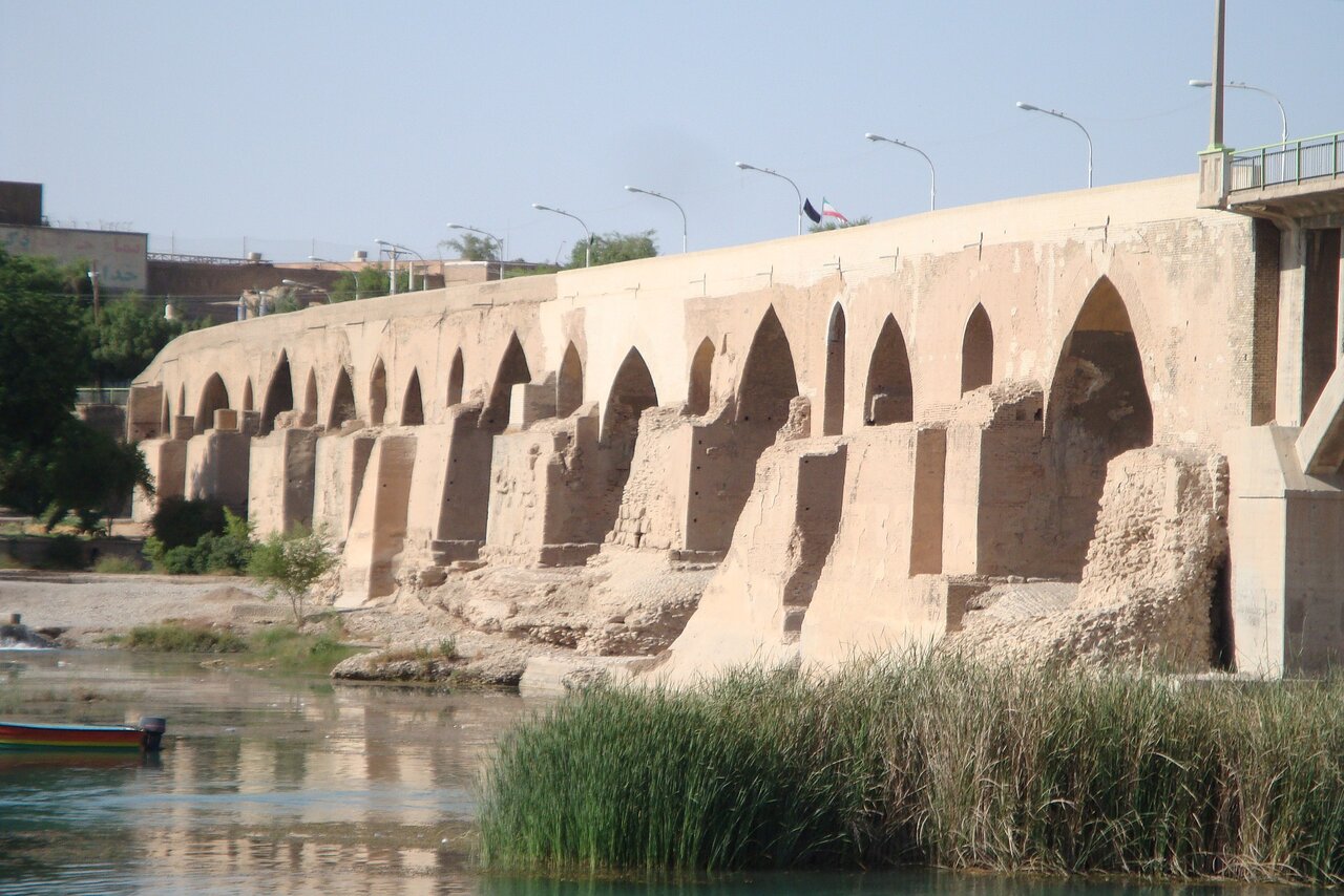 تخریب پایه‌های پل باستانی دزفول تکذیب شد