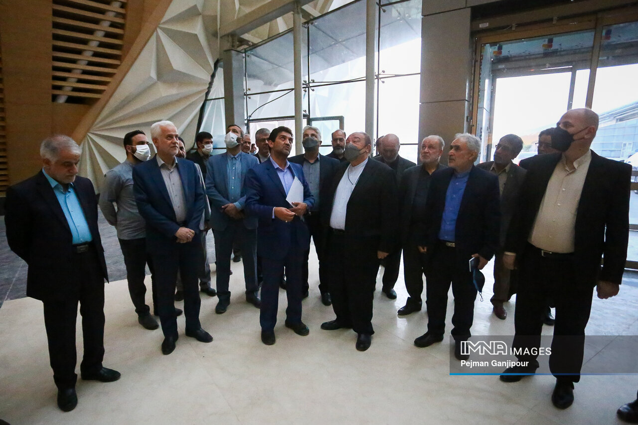 گزارش ایمنا از سفر معاون دیپلماسی اقتصادی وزیر امور خارجه به اصفهان