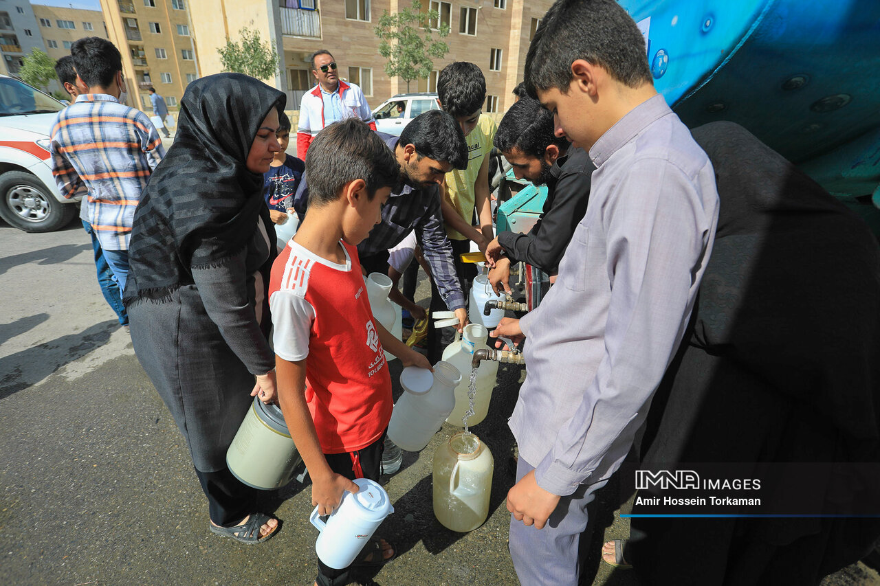 شورای شهر در تلاش برای رفع بحران آب همدان