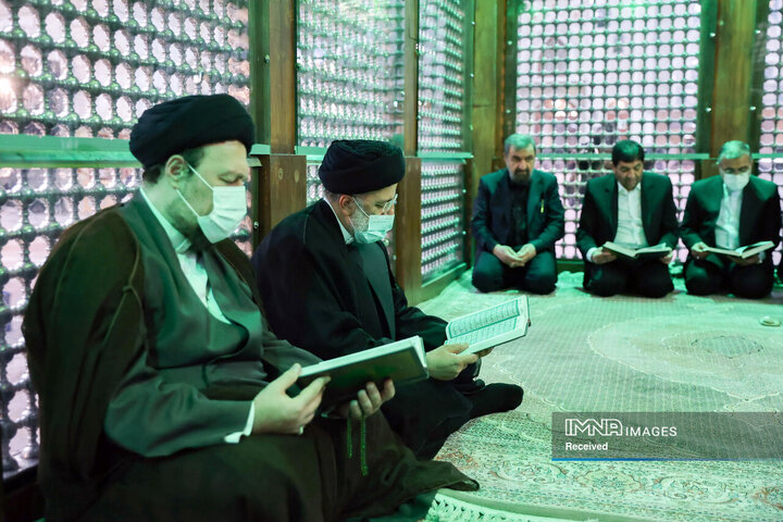 تجدید میثاق اعضای هیات دولت با امام خمینی (ره)
