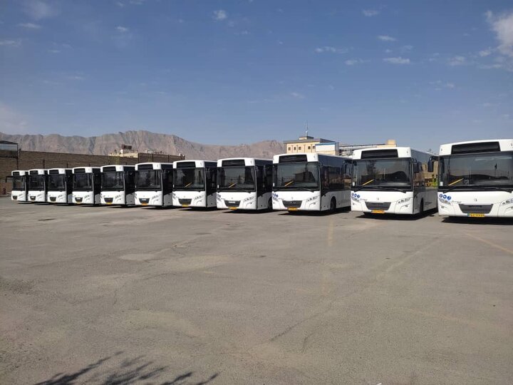 اتوبوس‌های کوچک همزمان با بازگشایی مدارس به شهر می‌آیند