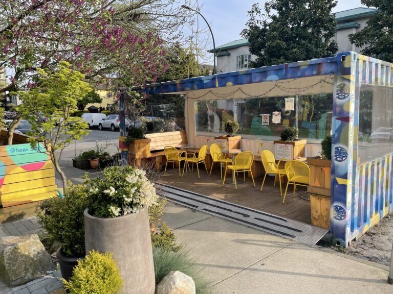 نقش طراحی شهری در افزایش شادی میان ساکنان