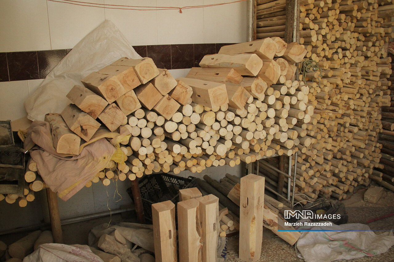 ۲۰ تن چوب غیرمجاز در دشت آزادگان کشف شد