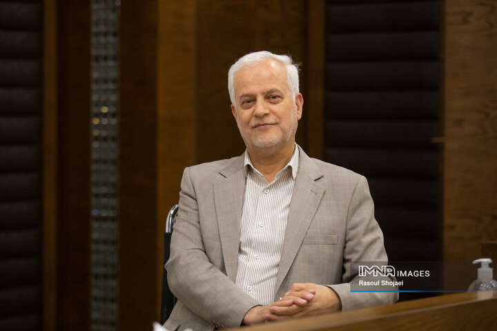 پیام تبریک شهردار اصفهان به شهرداران بجنورد، بیرجند و کرمانشاه به‌مناسبت هفته وحدت