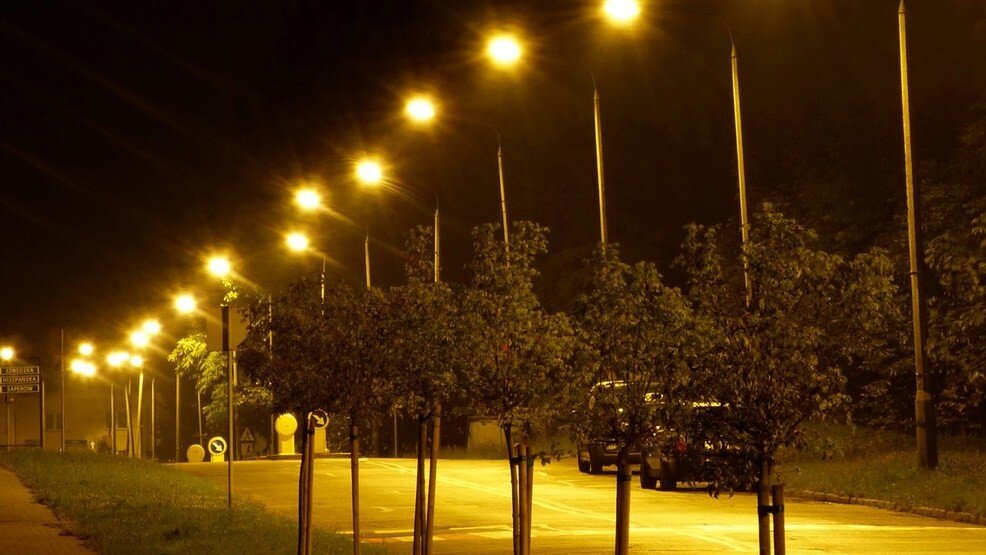 نصب برج‌های نوری در پارک ورودی خرمشهر