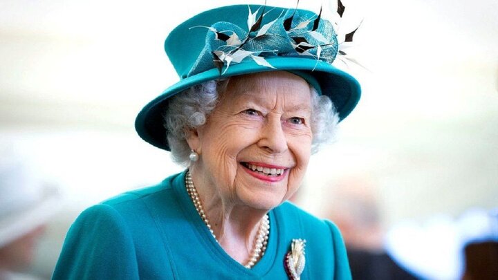 وداع خاندان سلطنتی انگلیس با ملکه الیزابت