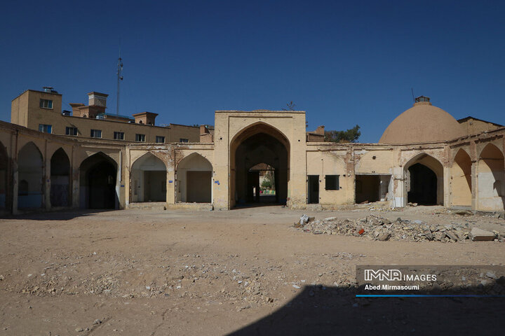 آزادی کاروانسرای تاریخی سمنان