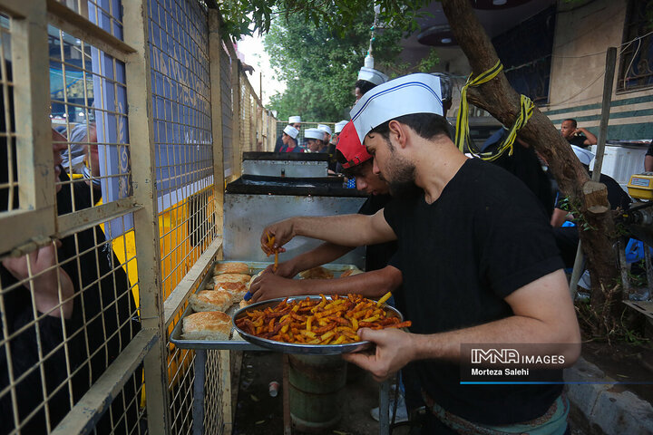 میزبانان اربعین