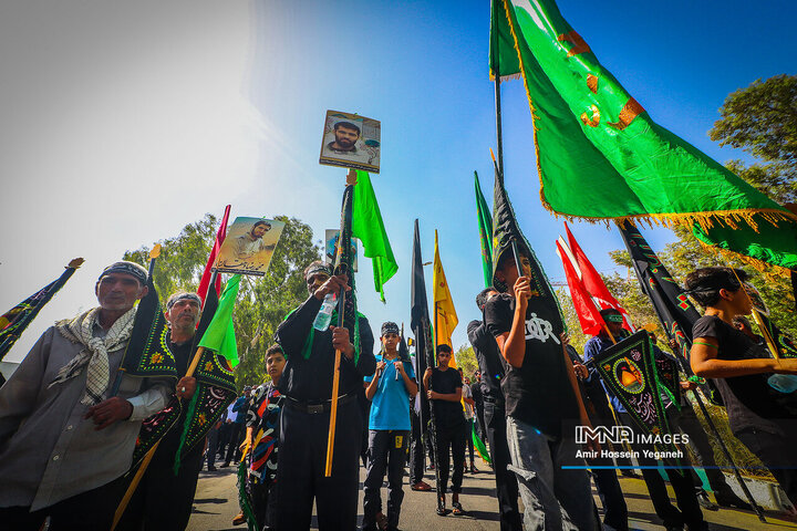 اجتماع جاماندگان اربعین در کیش