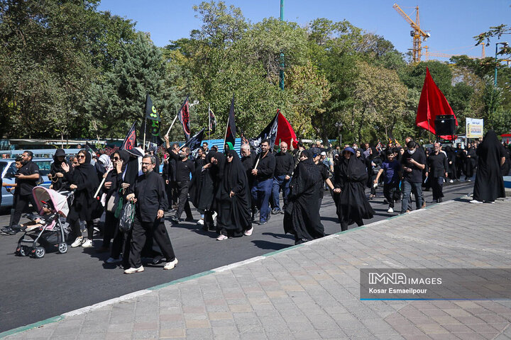 اجتماع جاماندگان اربعین در تبریز